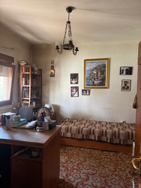 Vatra Luminoasa, Spital Monza,